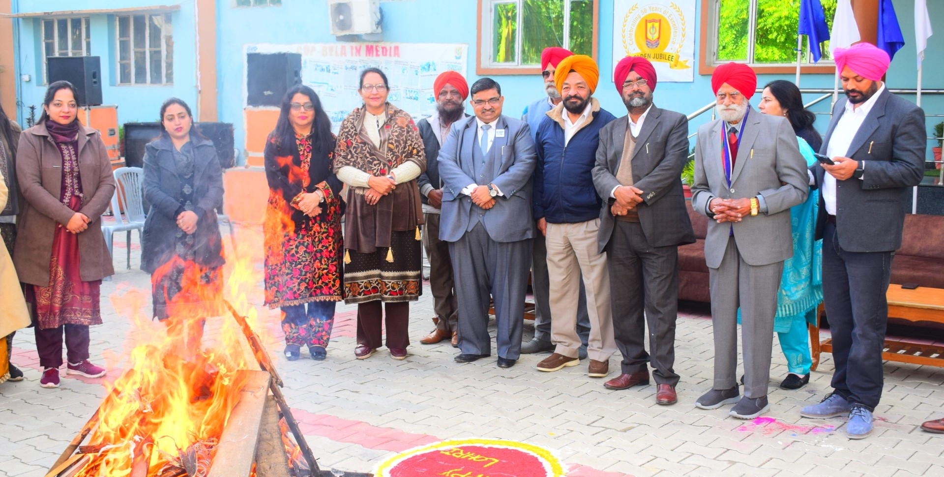 Lohri festival was celebrated at Bella College
